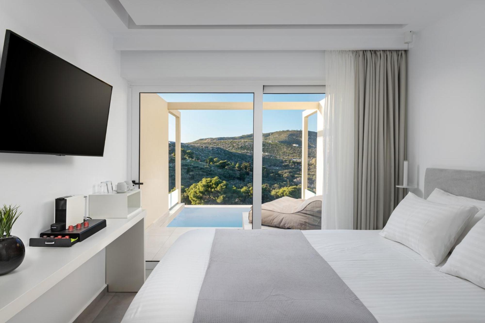 Myzith Luxury Suites Keri Exterior photo